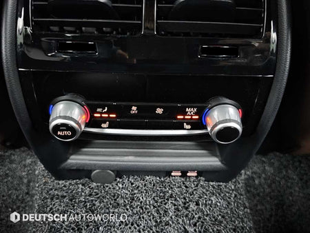 BMW 5-Series — photo 16
