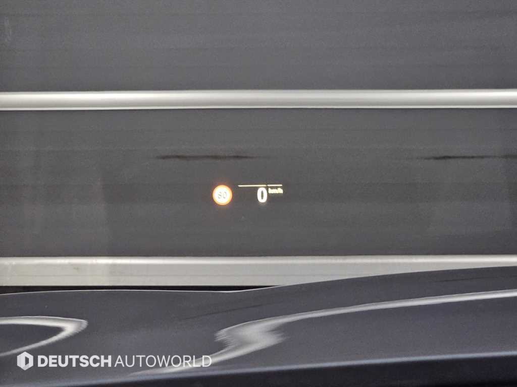 BMW 5-Series — photo 17
