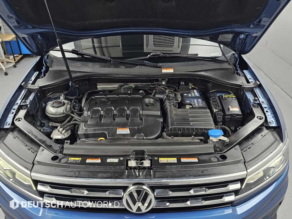 Volkswagen Tiguan — photo 06