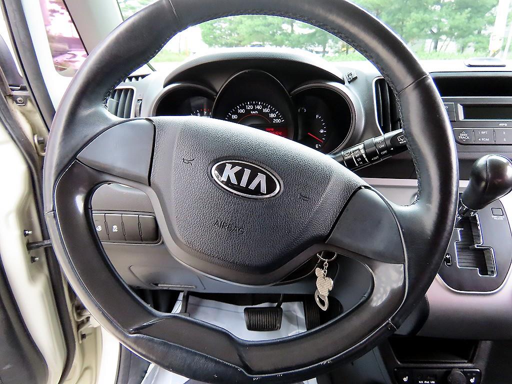 Kia RAY — photo 08