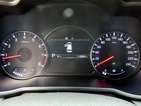 Kia Carens — photo 09