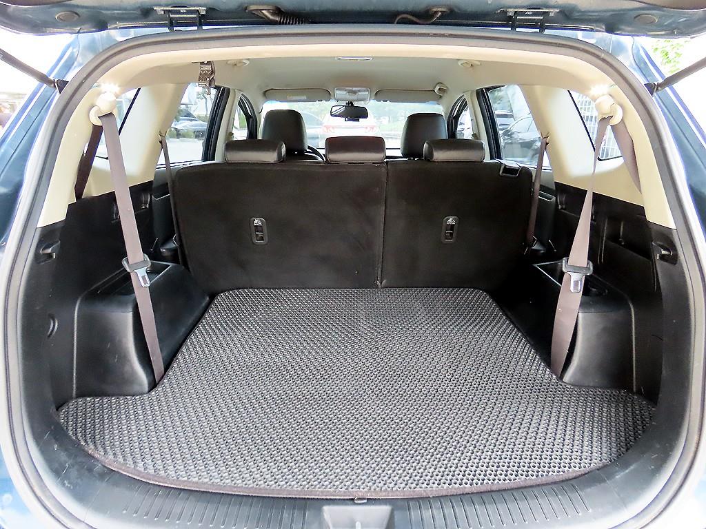 Kia Carens — photo 17