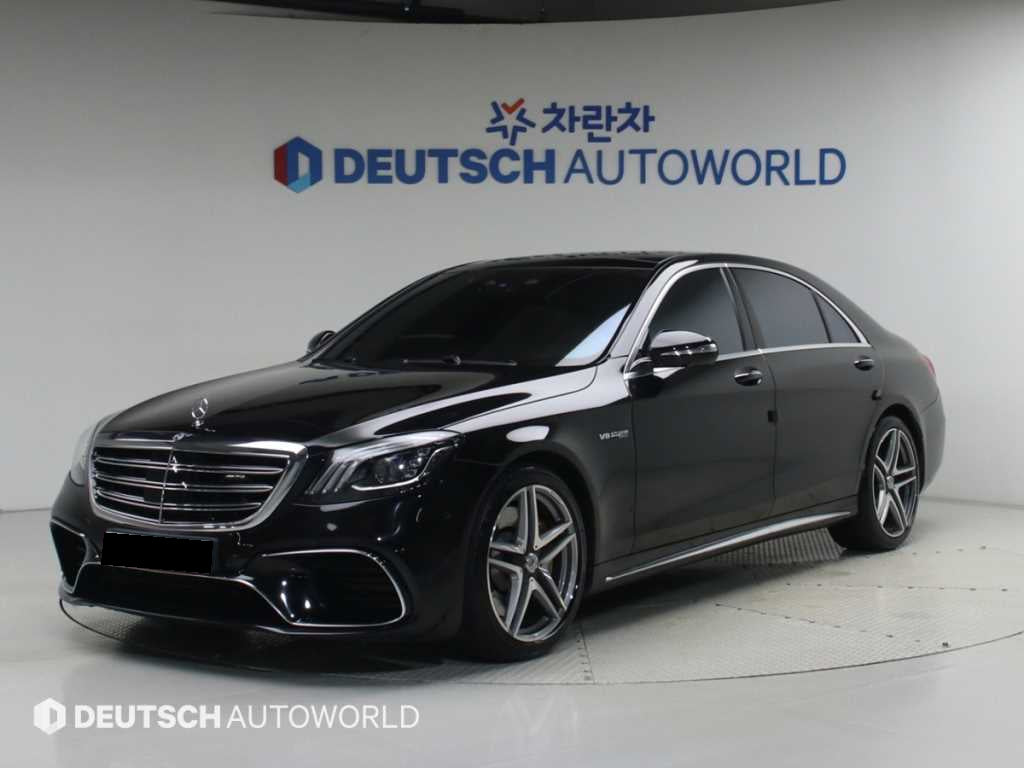 Mercedes-Benz S-Class — photo 01