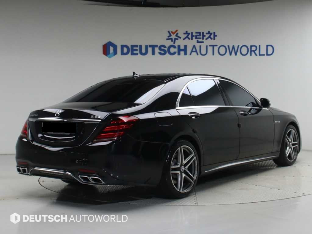 Mercedes-Benz S-Class — photo 02