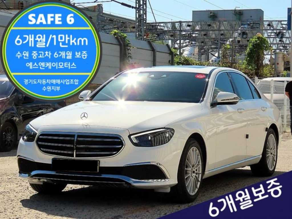 Mercedes-Benz E-Class — photo 01
