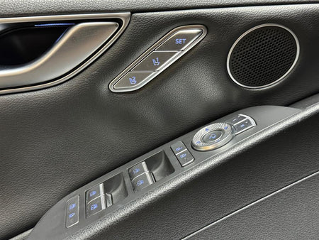 Genesis G80 — photo 15