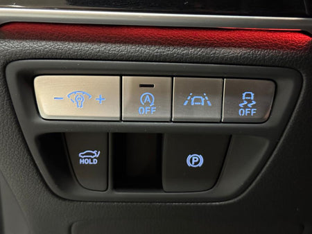 Genesis G80 — photo 16