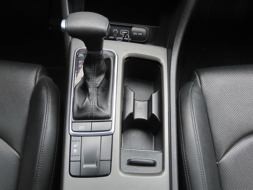 Kia K5 — photo 12