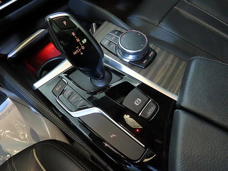 BMW 5-Series — photo 12
