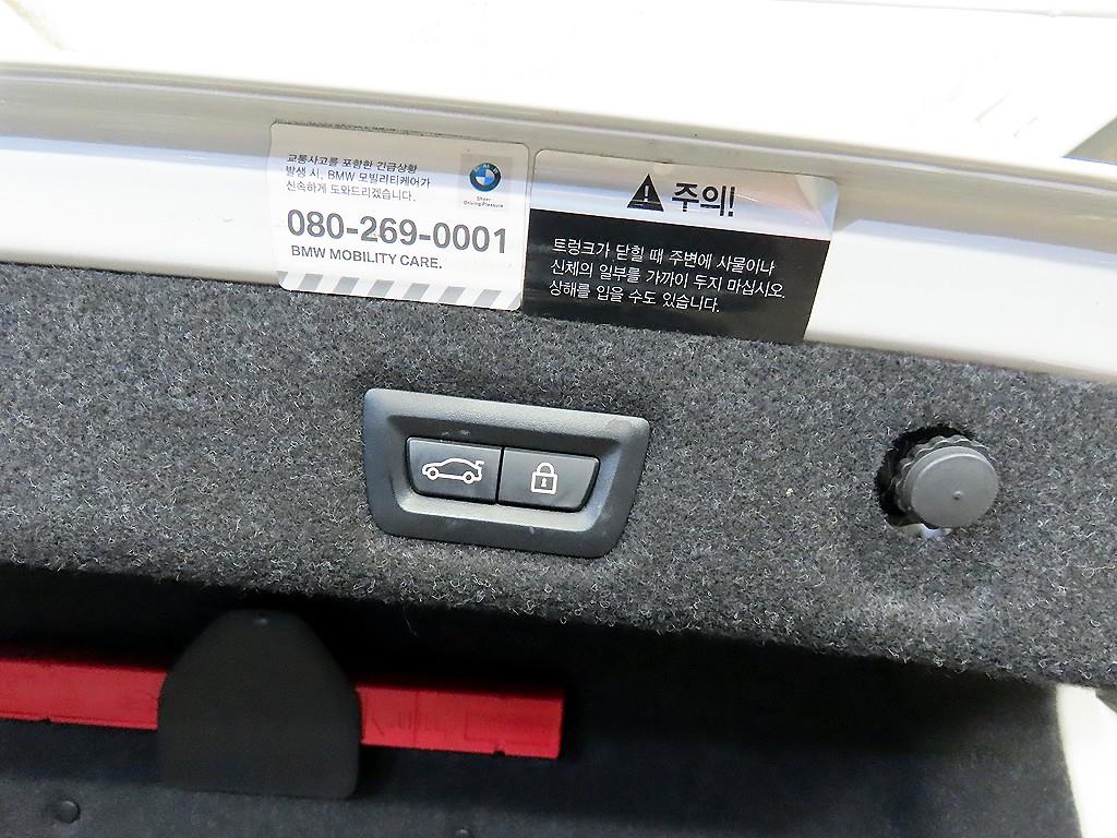 BMW 5-Series — photo 17