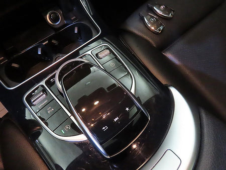 Mercedes-Benz C-Class — photo 15