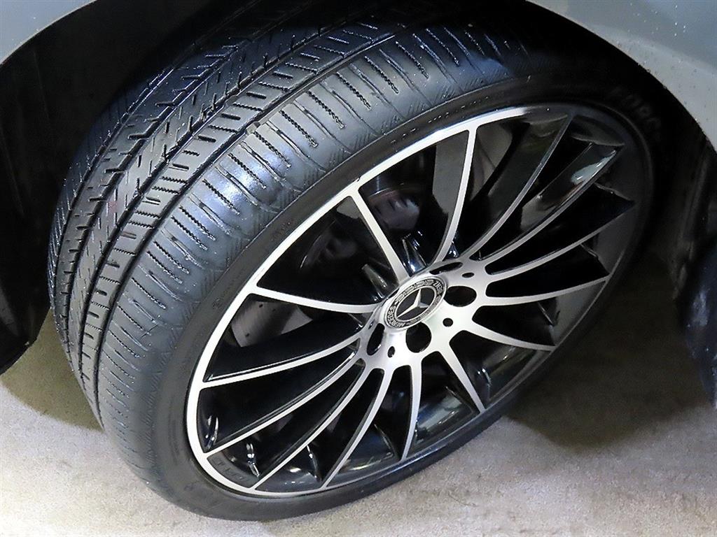 Mercedes-Benz CLS-Class — photo 20