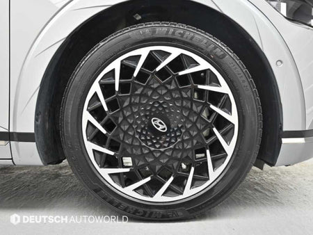 Hyundai Ioniq5 — photo 05