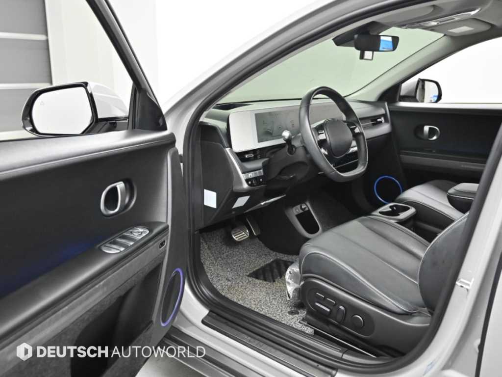 Hyundai Ioniq5 — photo 11