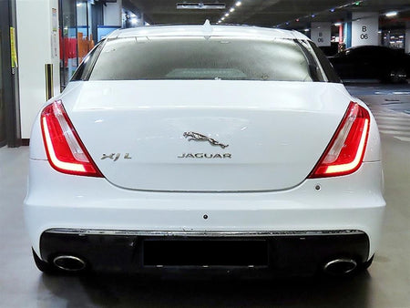 Jaguar XJ — photo 05