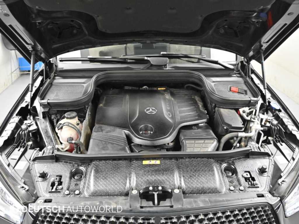 Mercedes-Benz GLE-Class — photo 06