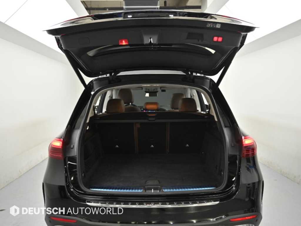 Mercedes-Benz GLE-Class — photo 19