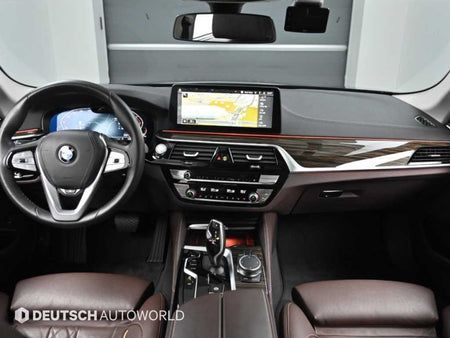 BMW 5-Series — photo 07