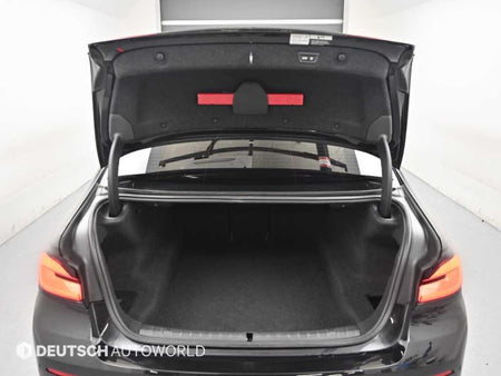 BMW 5-Series — photo 19