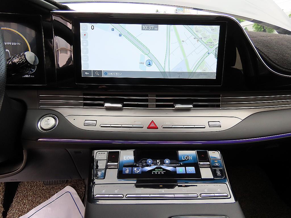 Hyundai Grandeur — photo 12