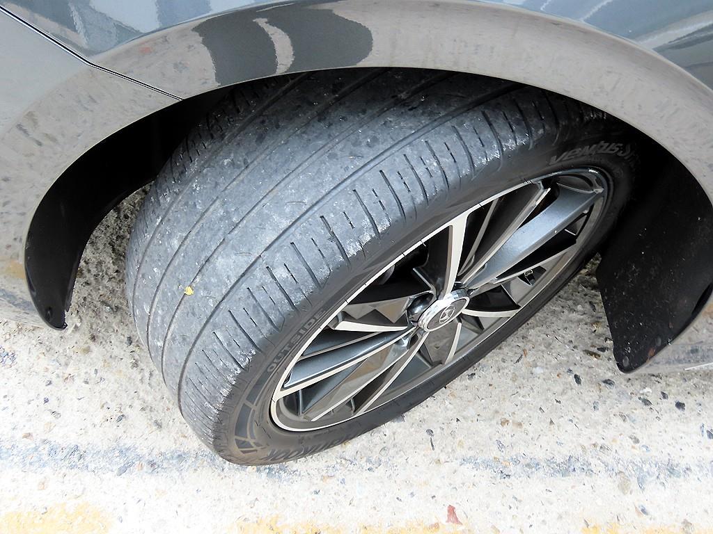 Hyundai Grandeur — photo 20