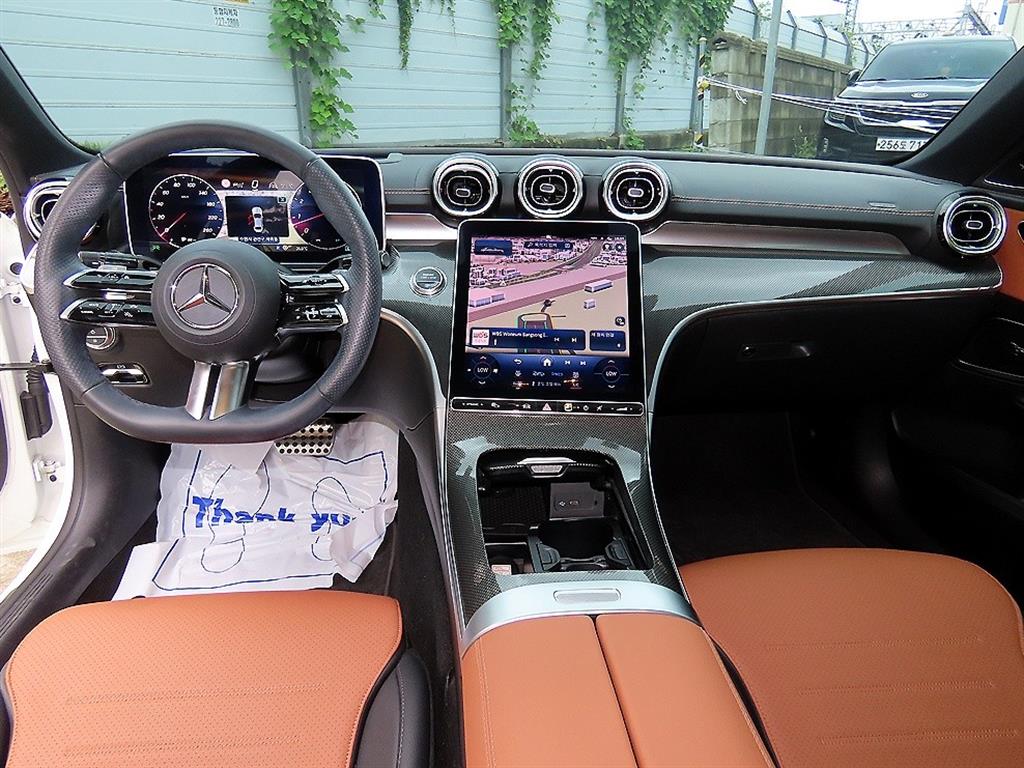 Mercedes-Benz C-Class — photo 07