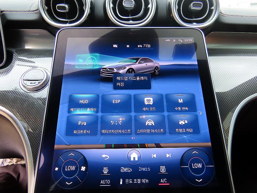 Mercedes-Benz C-Class — photo 15