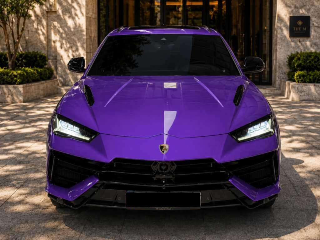 Lamborghini Urus — photo 01