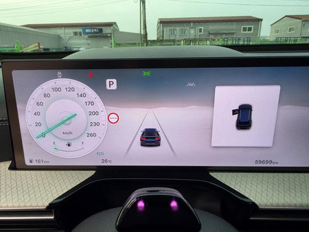 Genesis GV80 — photo 09