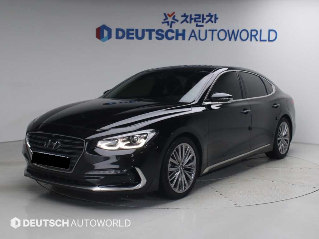 Hyundai Grandeur — photo 01