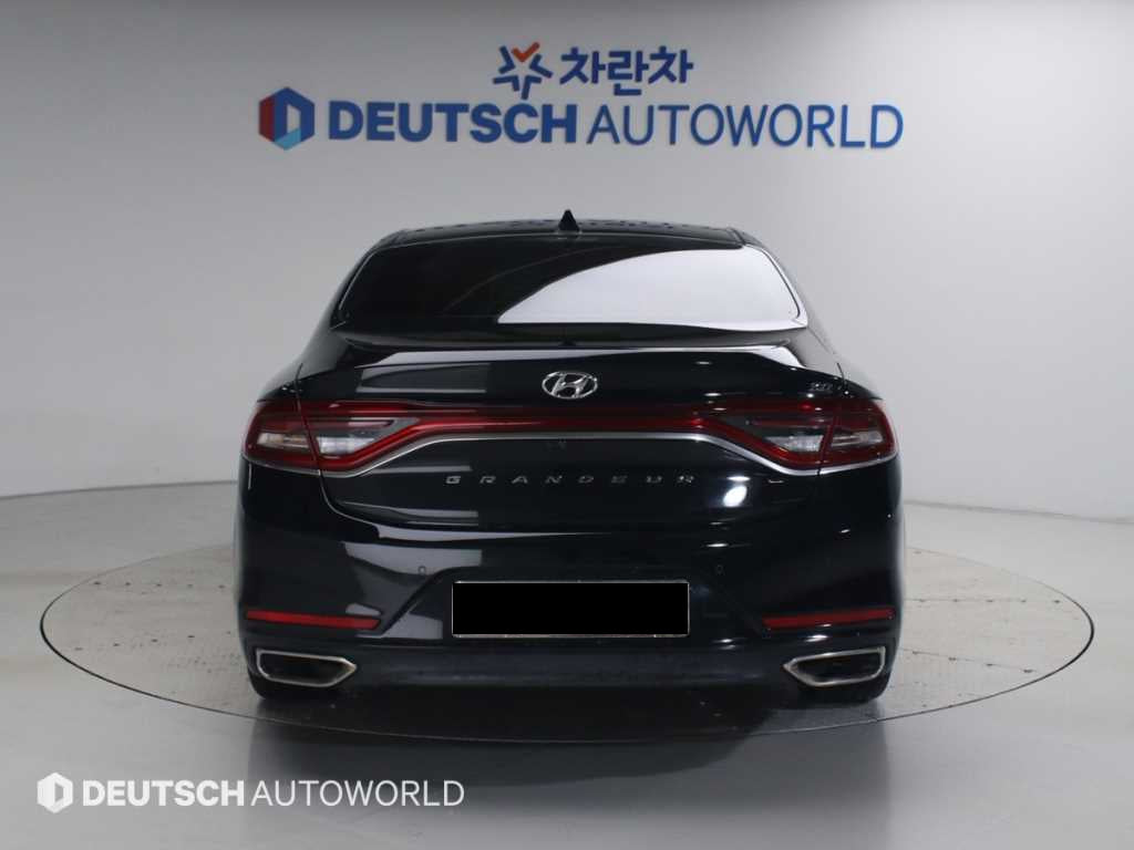 Hyundai Grandeur — photo 04