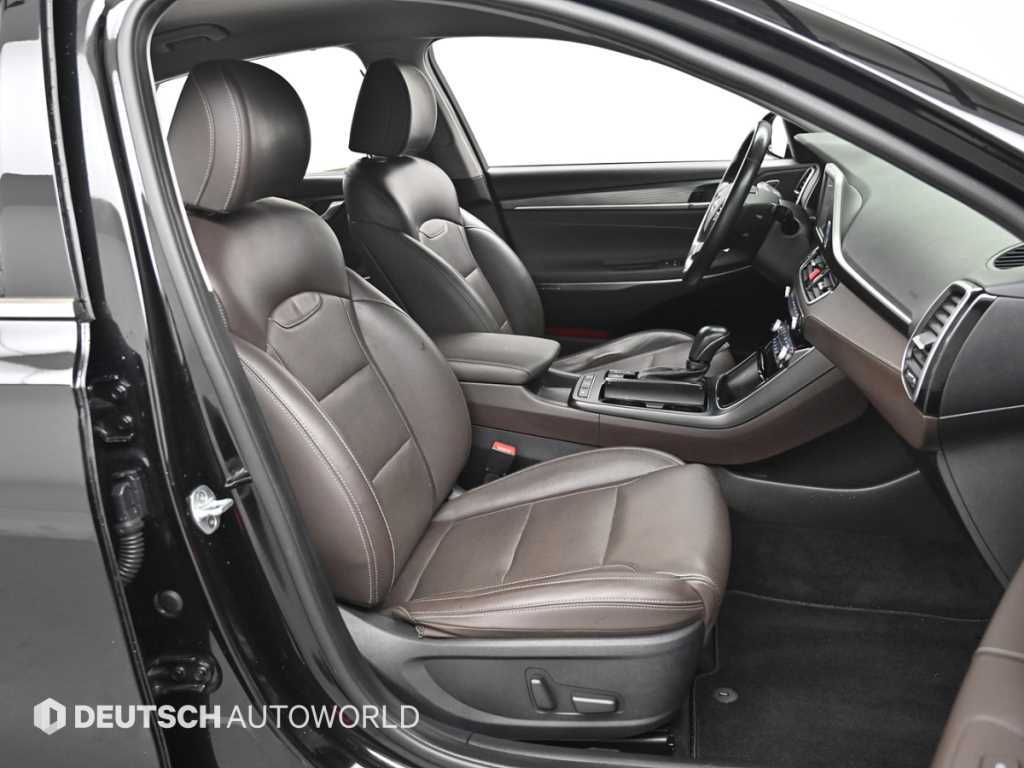 Hyundai Grandeur — photo 11