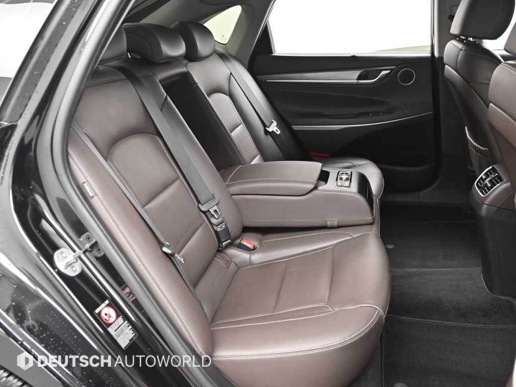 Hyundai Grandeur — photo 12