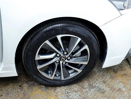 Lexus CT200h — photo 08
