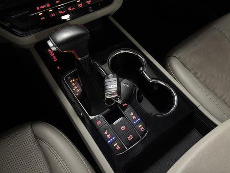 Kia Carnival — photo 10
