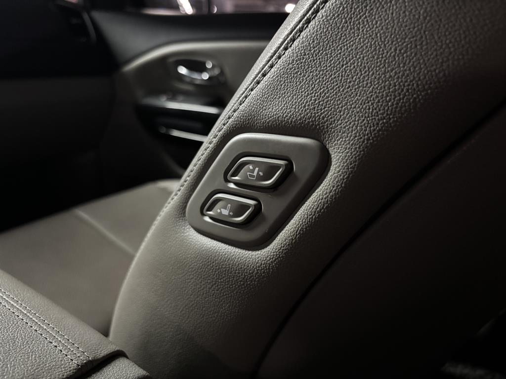 Kia Carnival — photo 16