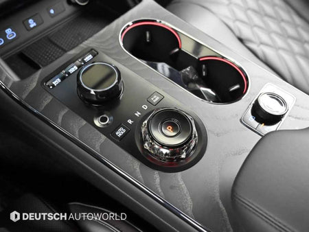 Genesis GV80 — photo 09