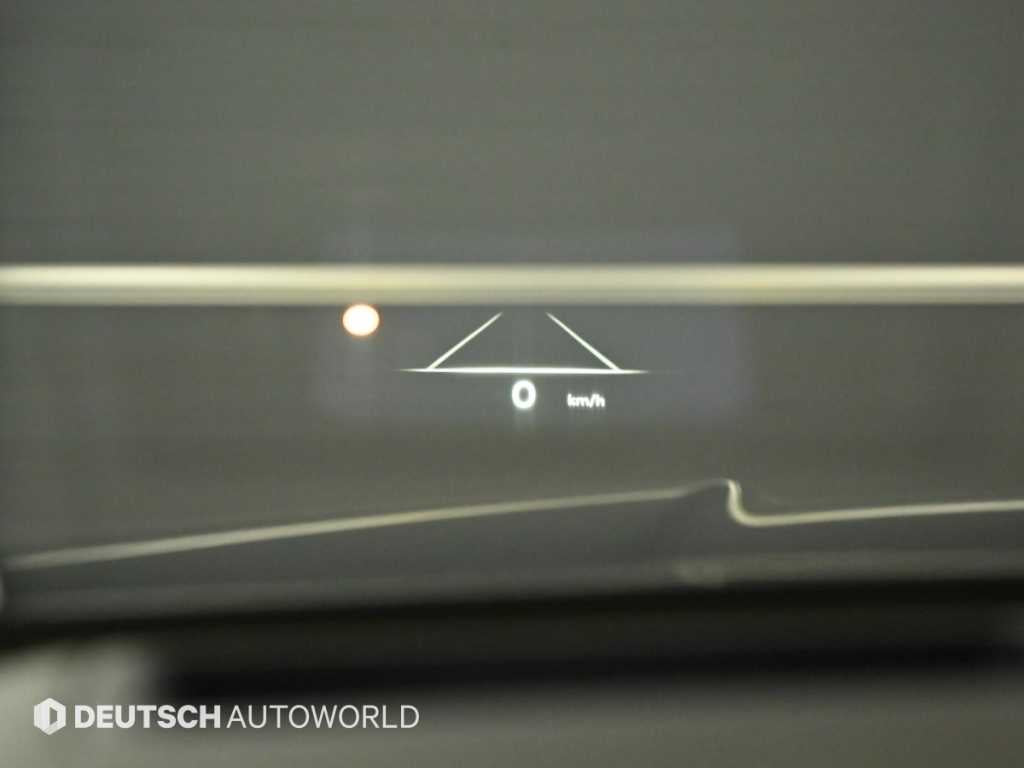 Genesis GV80 — photo 17