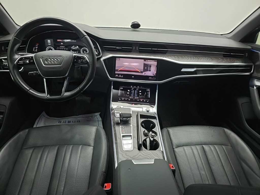 Audi A6 — photo 07