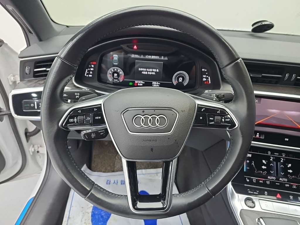 Audi A6 — photo 09