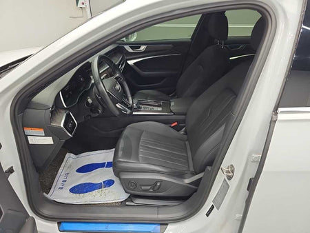 Audi A6 — photo 11