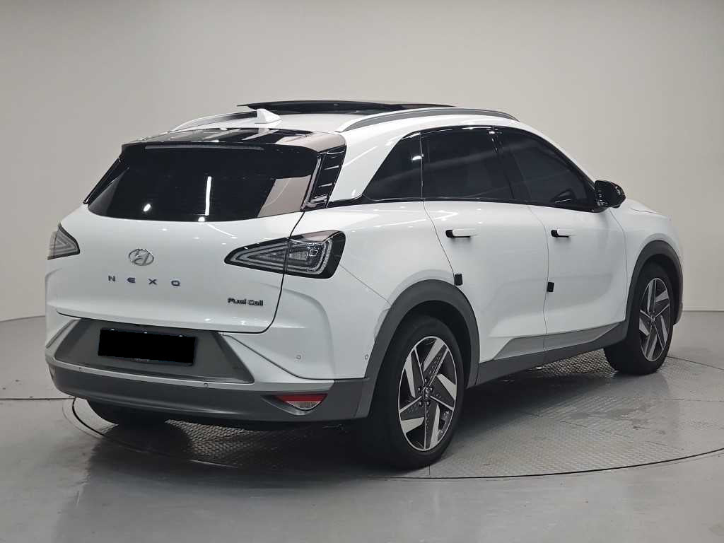 Hyundai Nexo — photo 04