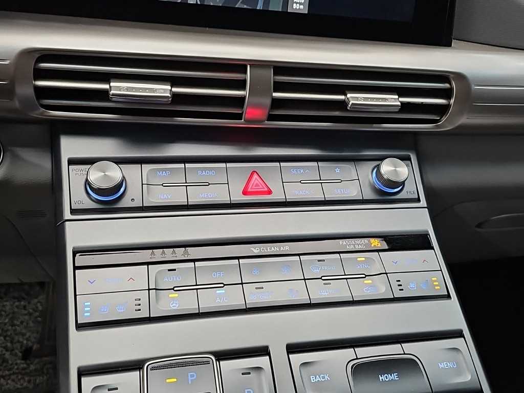 Hyundai Nexo — photo 10