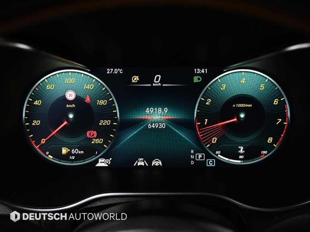Mercedes-Benz GLC-Class — photo 08