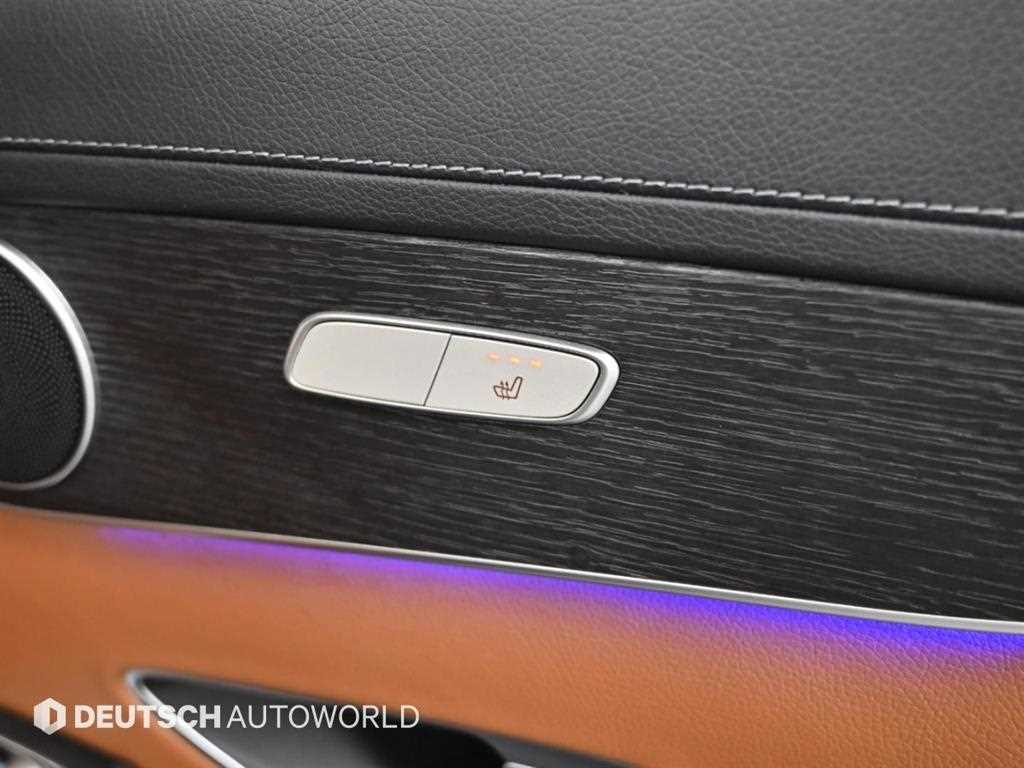 Mercedes-Benz GLC-Class — photo 16