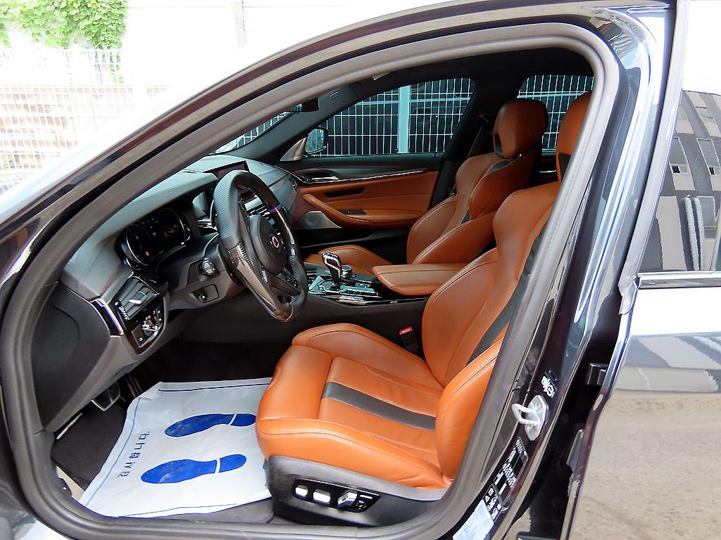 BMW M5 — photo 05