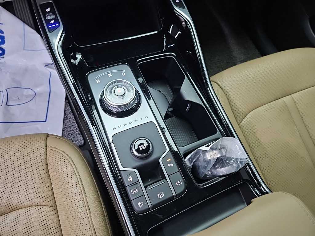 Kia Sorento — photo 08
