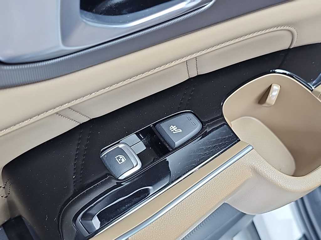 Kia Sorento — photo 14