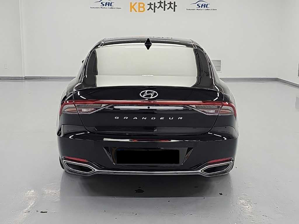 Hyundai Grandeur — photo 03