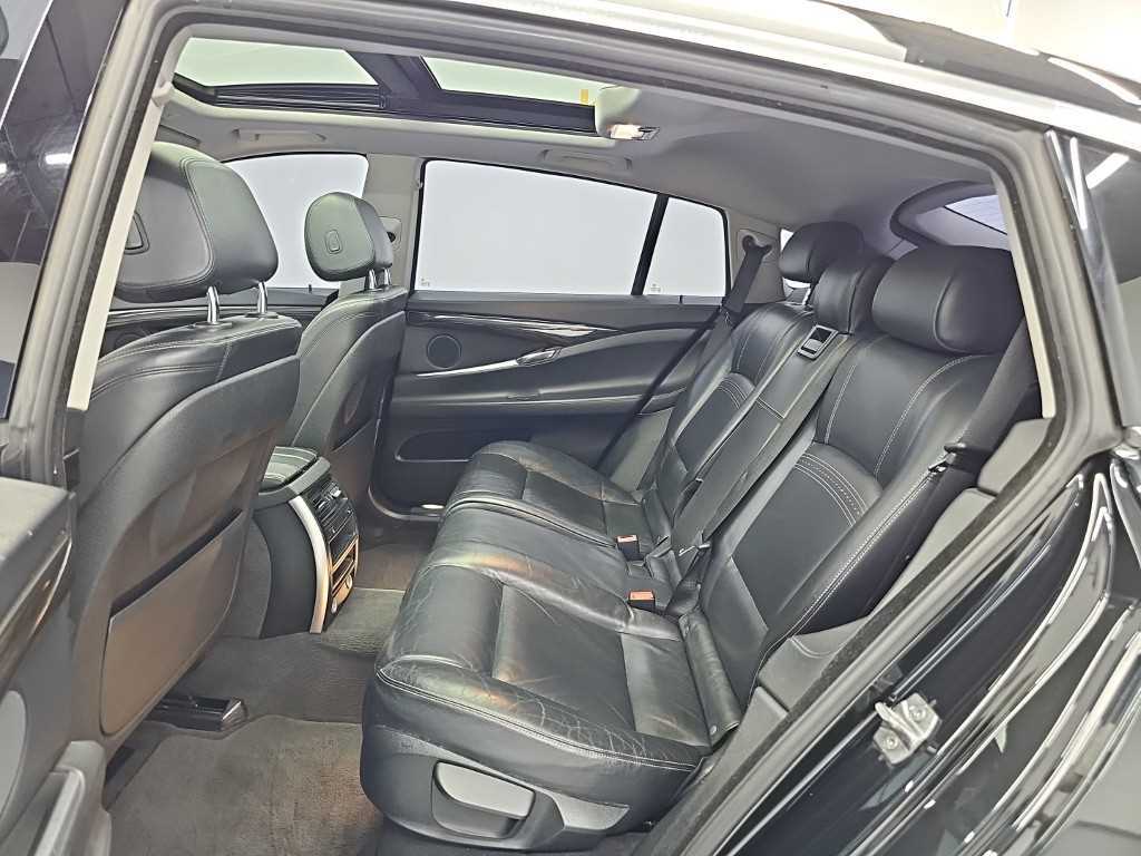 BMW Gran Turismo — photo 12